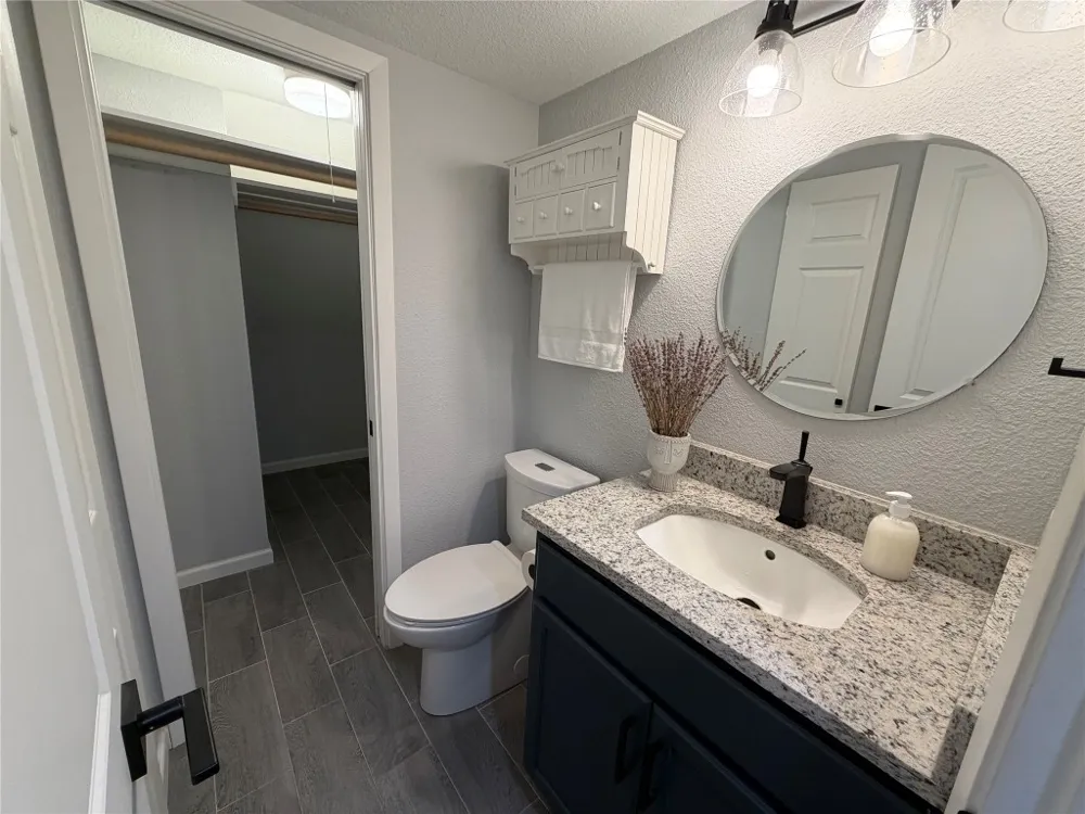 11301 Jollyville Road #B3 Austin, TX 78759