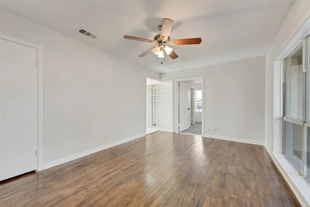 101 E Marshall Street Palmer, TX 75152