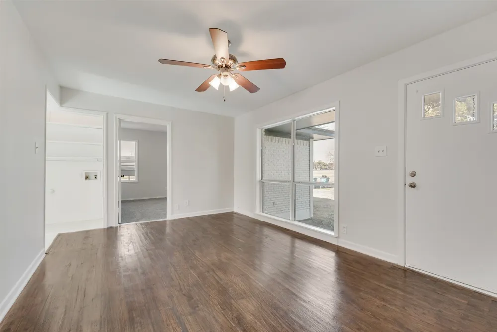 101 E Marshall Street Palmer, TX 75152
