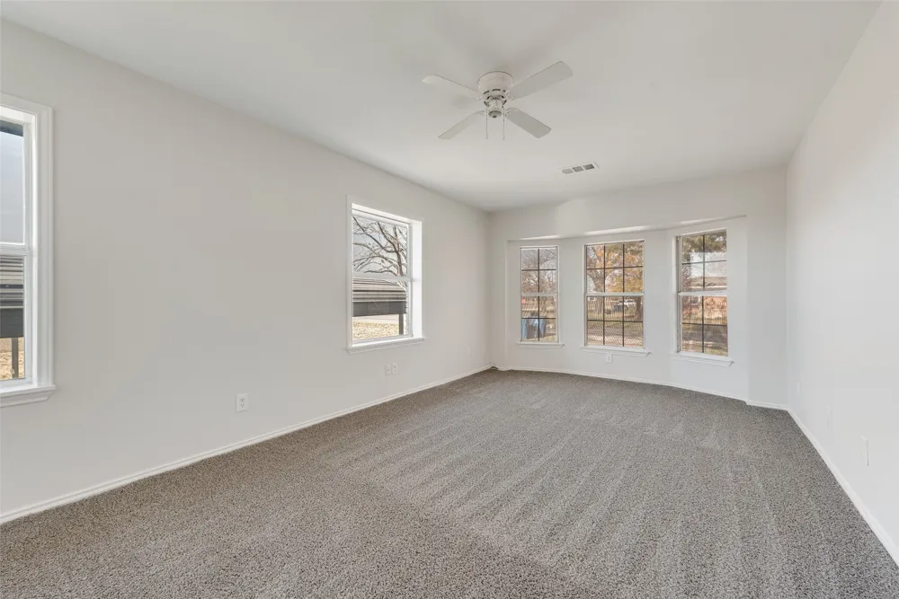 101 E Marshall Street Palmer, TX 75152
