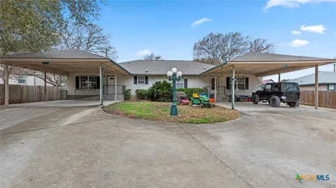 180 Oak Terrace
