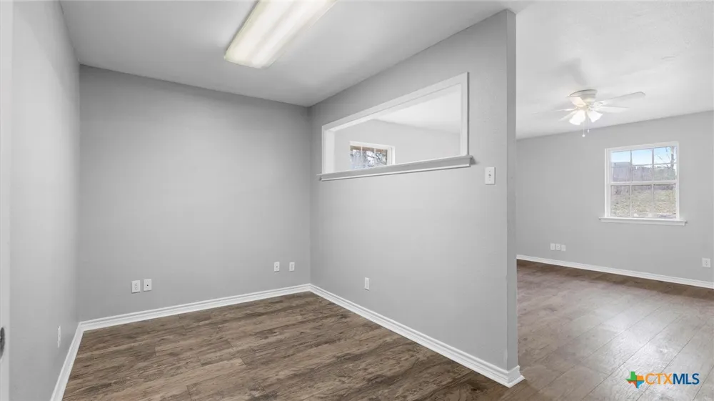 180 Oak Terrace Seguin, TX 78155