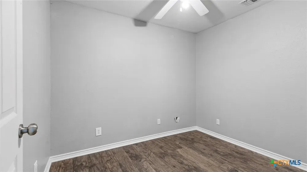180 Oak Terrace Seguin, TX 78155