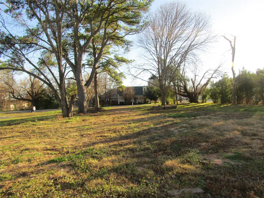 405 E Boyd Avenue Boyd, TX 76023