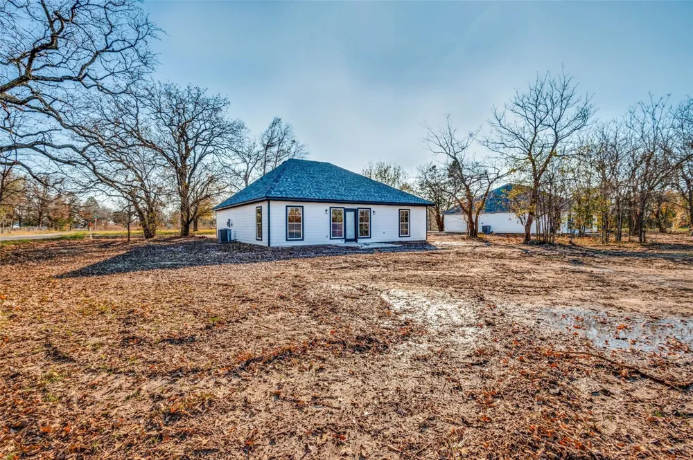 420 Kelly Lane Seven Points, TX 75143
