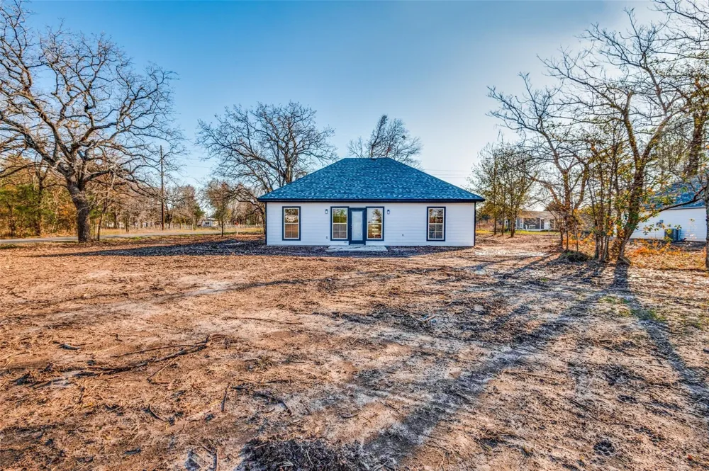 420 Kelly Lane Seven Points, TX 75143