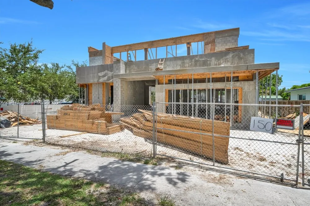 159 NE 99th St Miami Shores, FL 33138