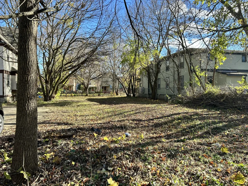 926 S Park Street Kalamazoo, MI 49001