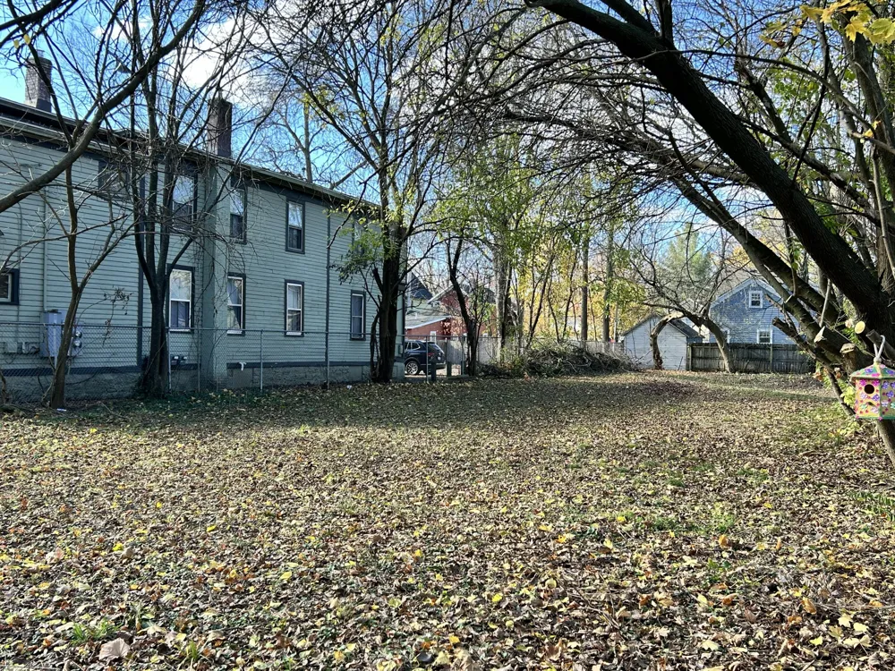 926 S Park Street Kalamazoo, MI 49001