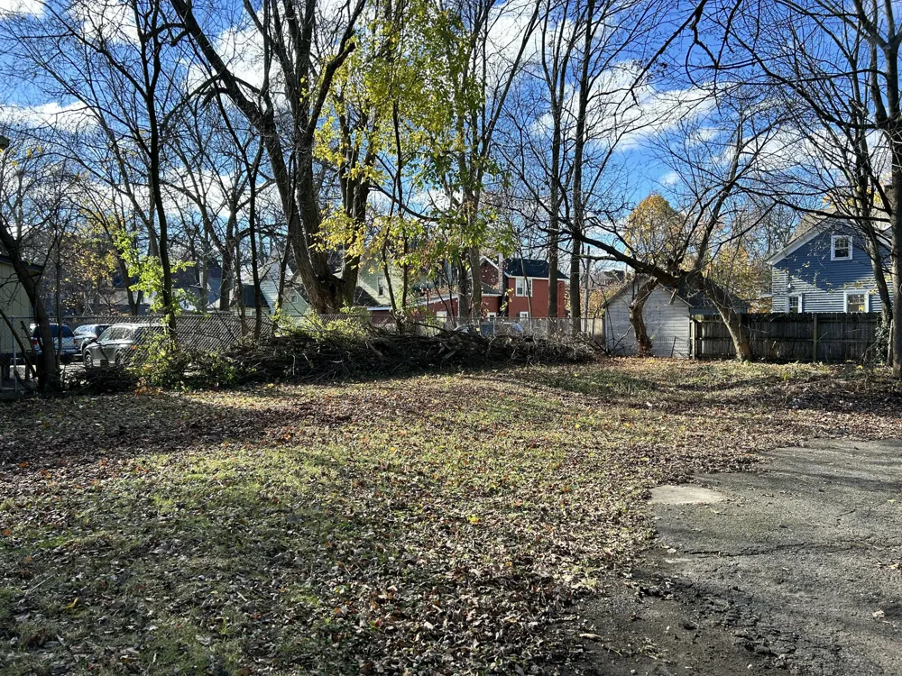 926 S Park Street Kalamazoo, MI 49001