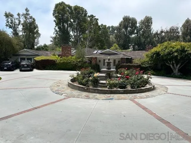 17 Eastfield Dr Rolling Hills, CA 90274