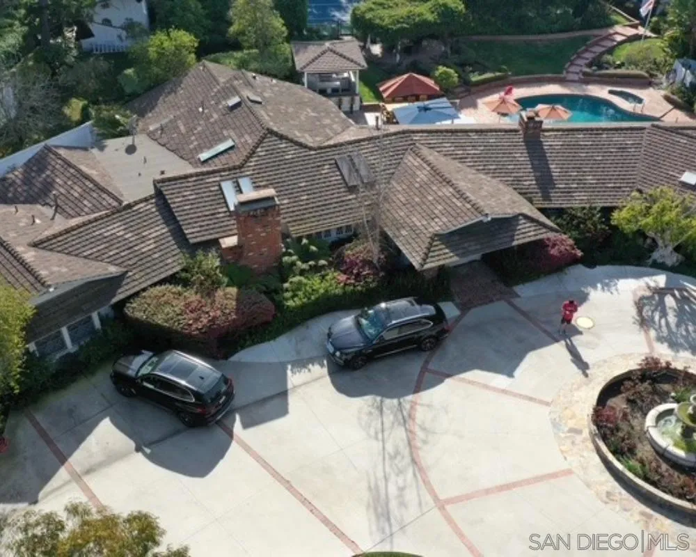 17 Eastfield Dr Rolling Hills, CA 90274