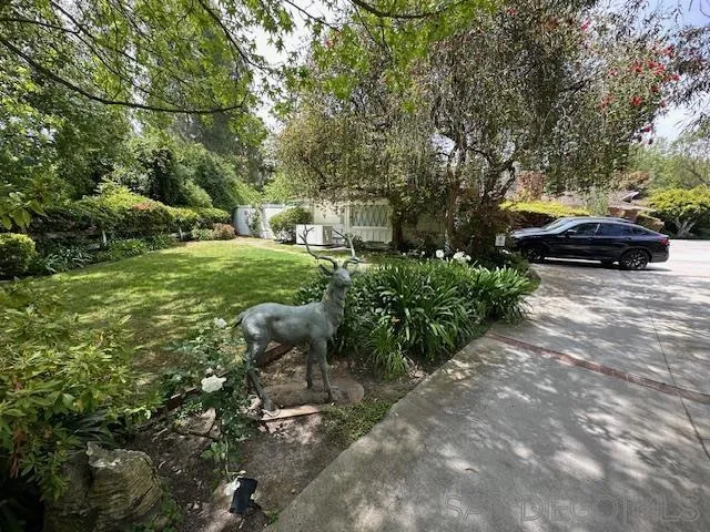 17 Eastfield Dr Rolling Hills, CA 90274