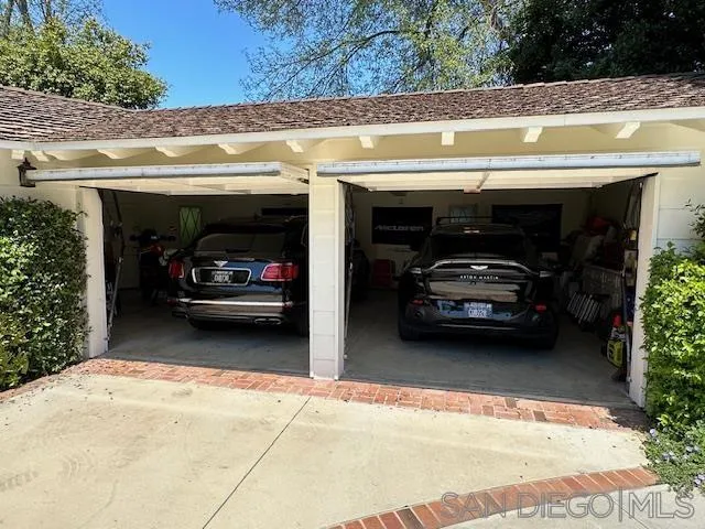 17 Eastfield Dr Rolling Hills, CA 90274