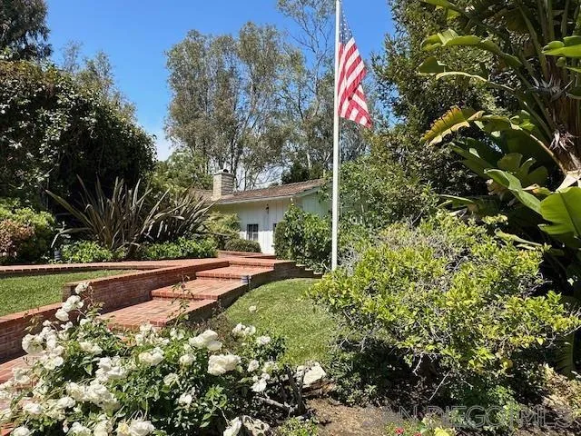 17 Eastfield Dr Rolling Hills, CA 90274