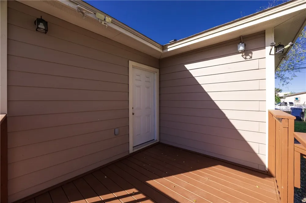 2407 Mary Street Corpus Christi, TX 78405