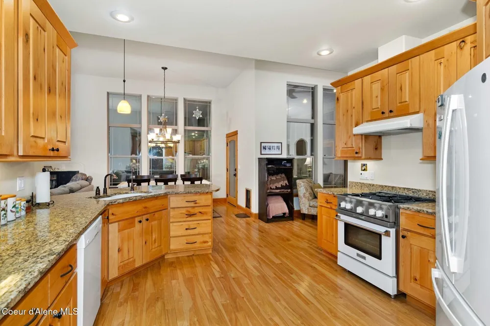 4303 Burns Court Sandpoint, ID 83864