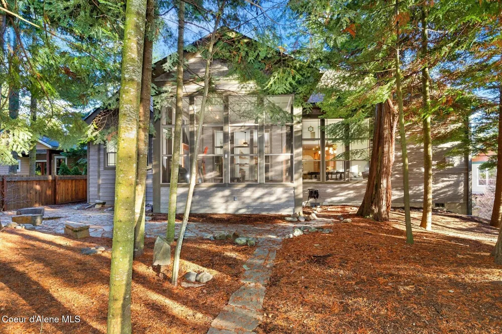 4303 Burns Court Sandpoint, ID 83864