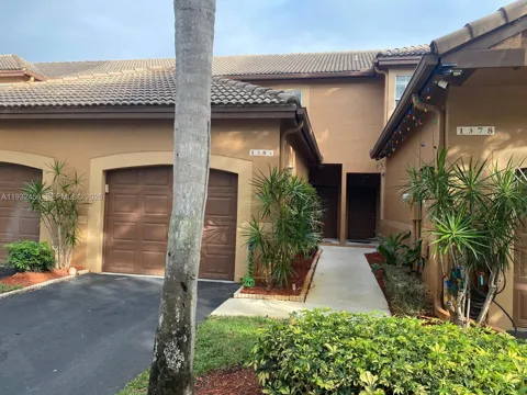 1384 Veracruz Ln #4-7