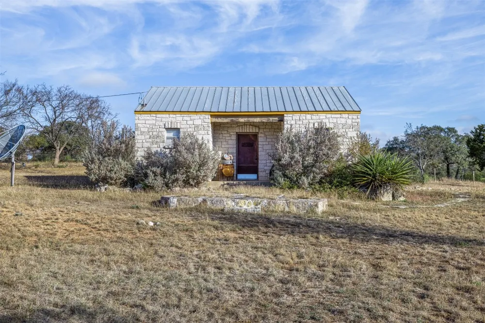 27701 Turner Ranch Road Marble Falls, TX 78654