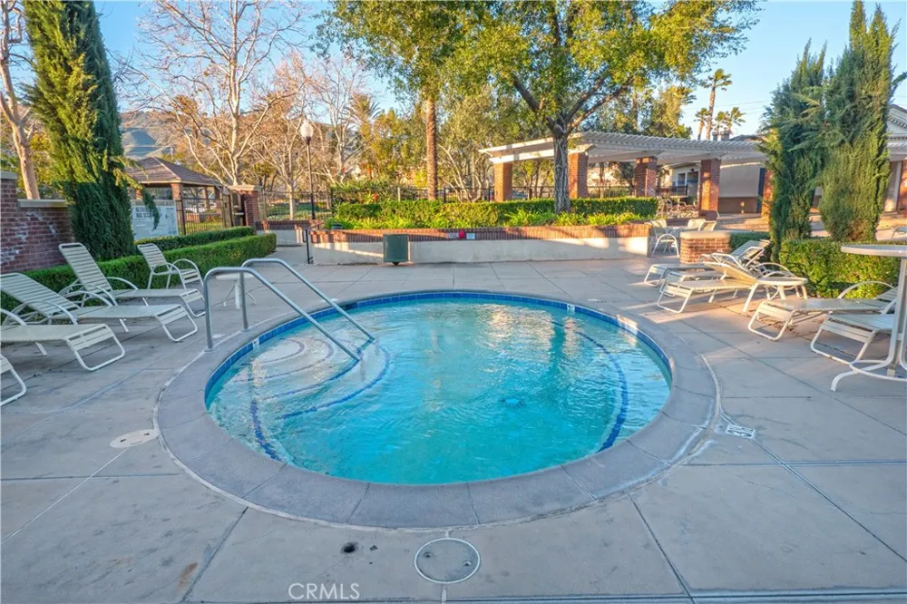 15723 Parkhouse Fontana, CA 92336