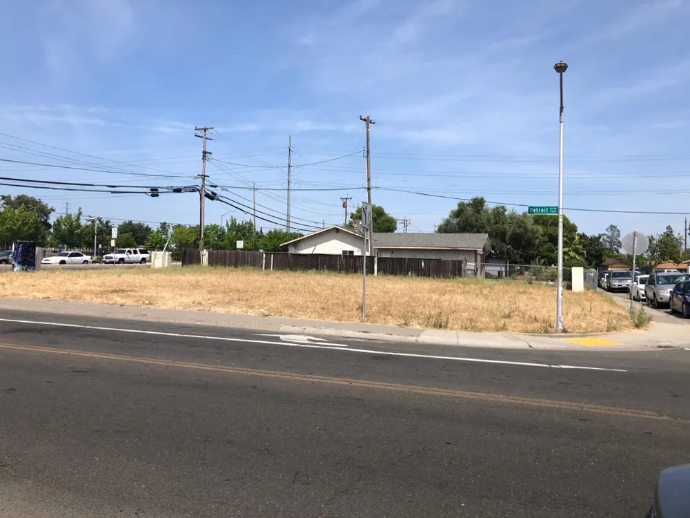 3361 Jola Cir Sacramento, CA 95832
