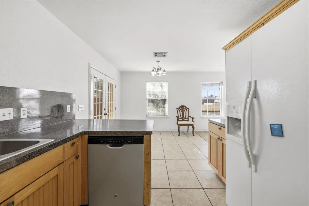 201 Green Oaks Loop Fredericksburg, TX 78624