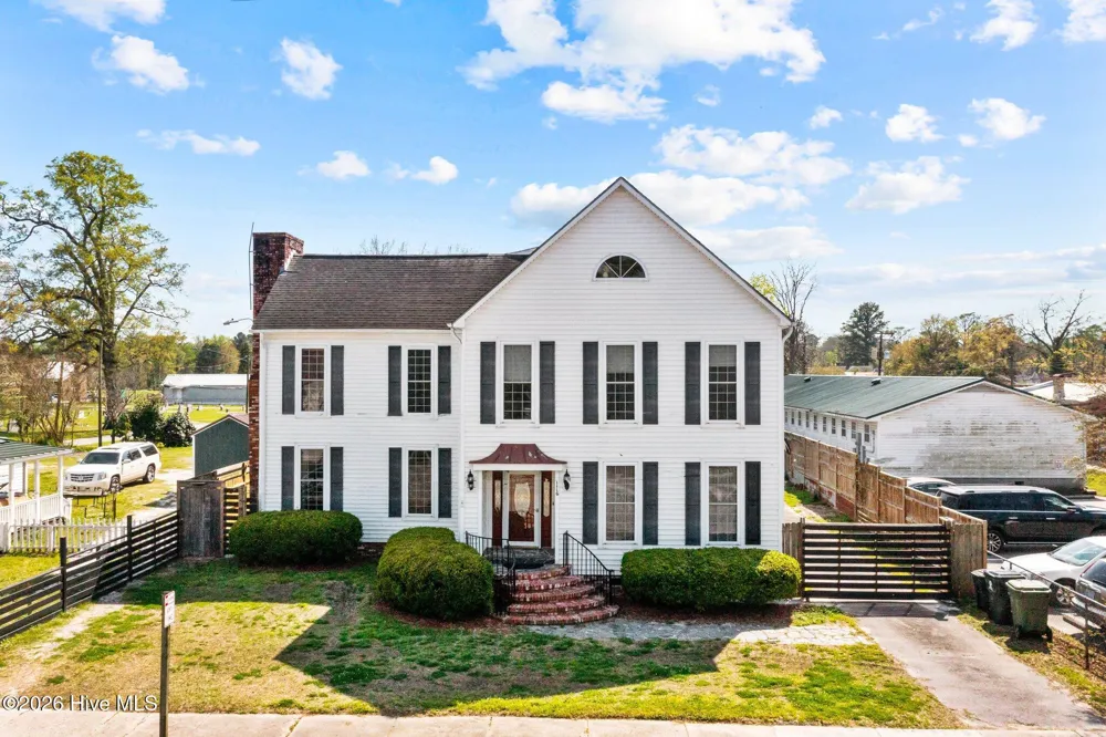 116 E Jones Street Trenton, NC 28585