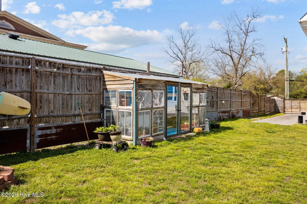 116 E Jones Street Trenton, NC 28585