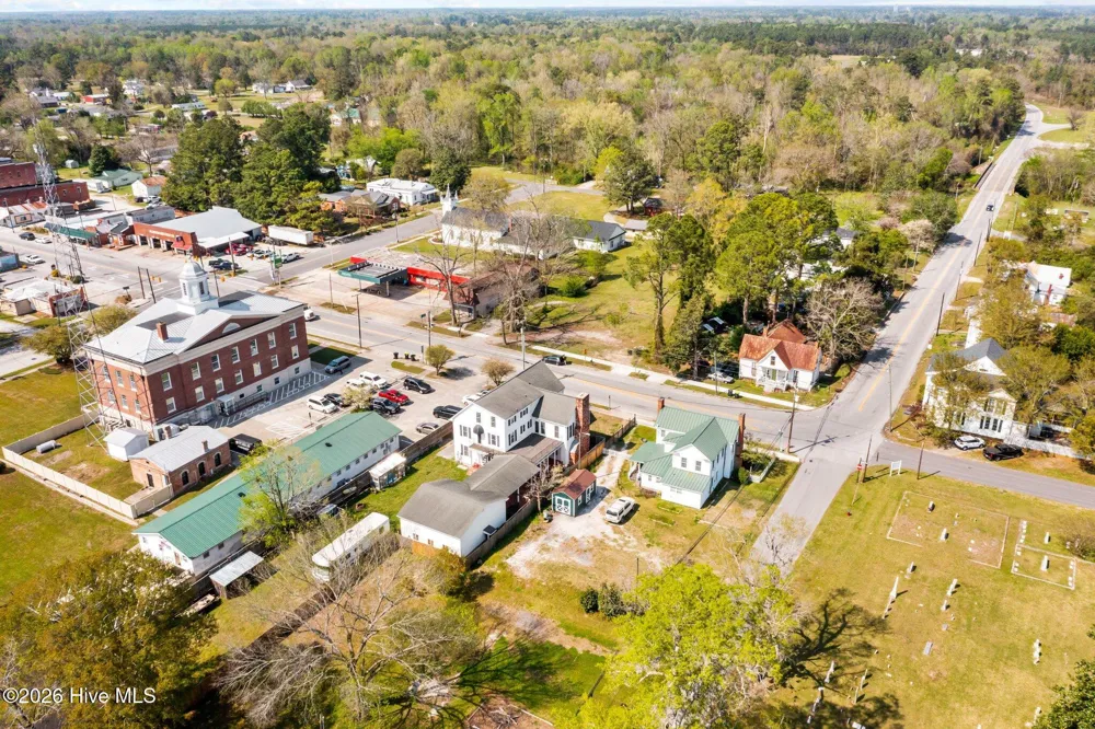 116 E Jones Street Trenton, NC 28585