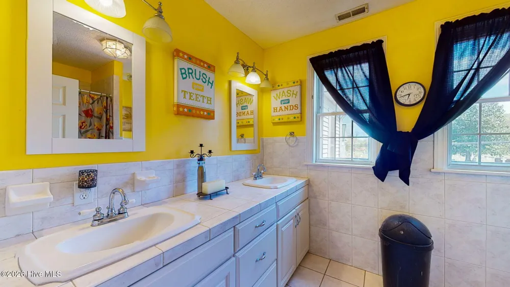 116 E Jones Street Trenton, NC 28585