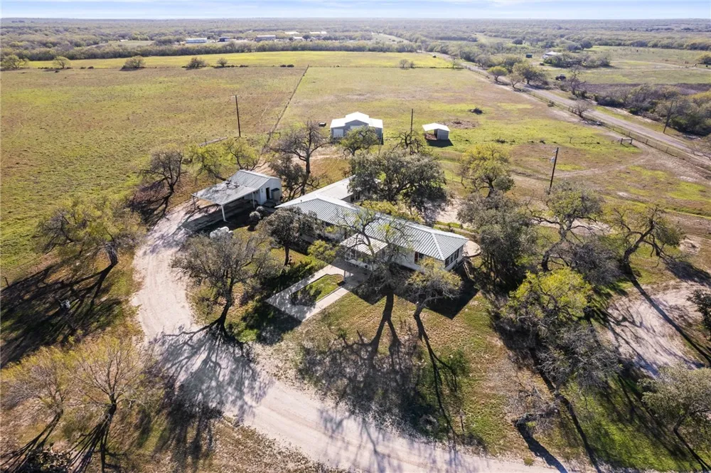 1556 Fm 70 Sandia, TX 78383