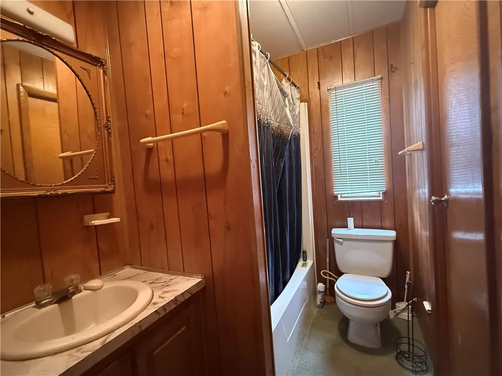32 Palm Drive Port O'Connor, TX 77982