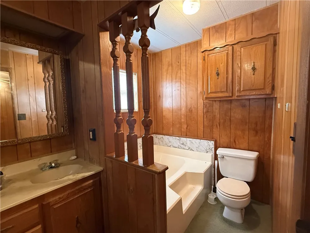 32 Palm Drive Port O'Connor, TX 77982