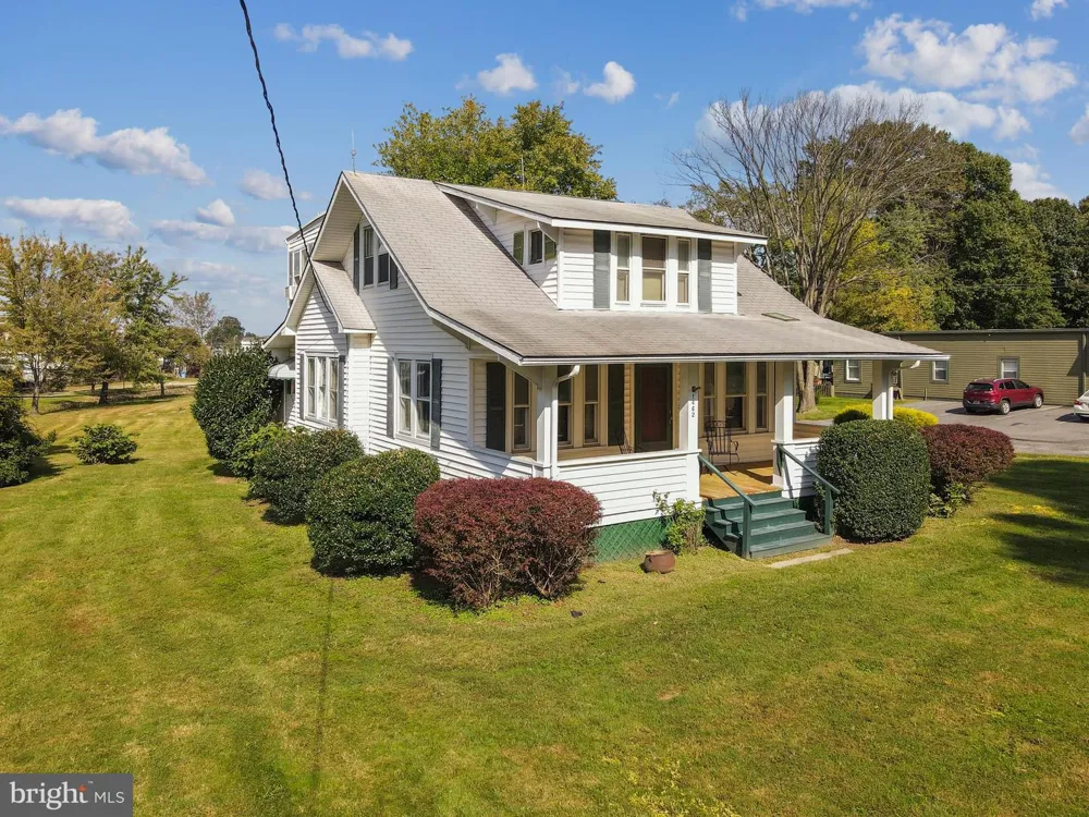 1462 SNUG HARBOR ROAD Shady Side, MD 20764