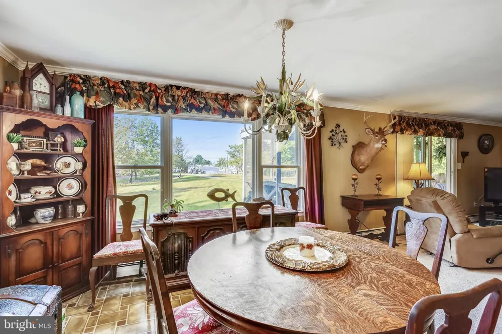 1462 SNUG HARBOR ROAD Shady Side, MD 20764