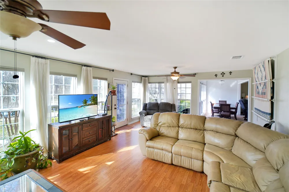 120 Rainbow Cove Holly Lake Ranch, TX 75765