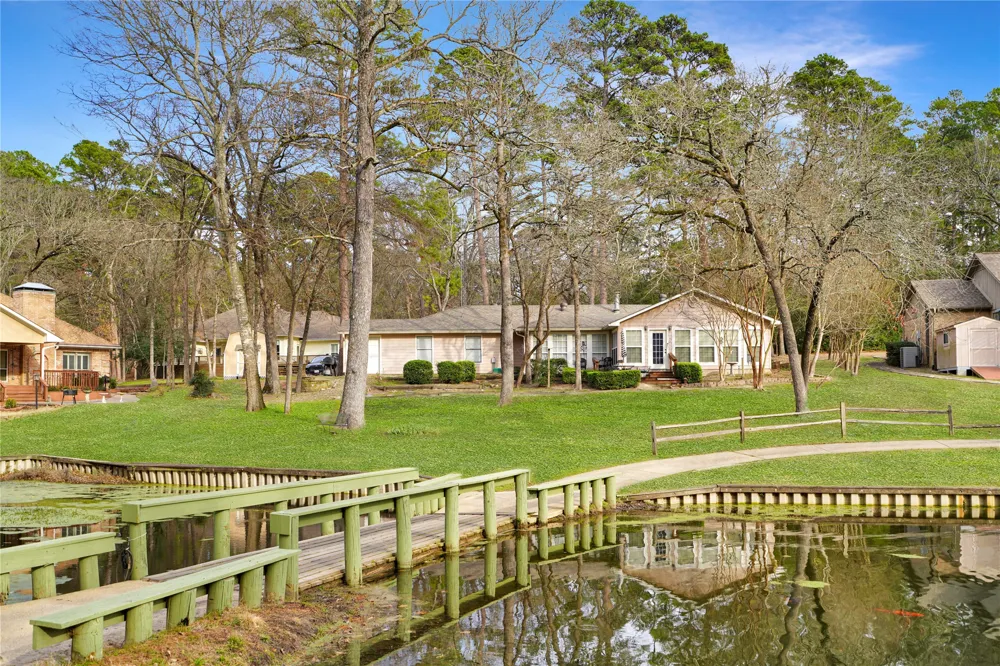 120 Rainbow Cove Holly Lake Ranch, TX 75765