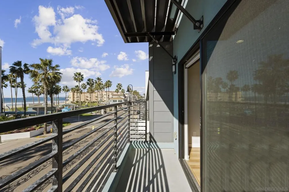 809 Seacoast Drive Imperial Beach, CA 91932