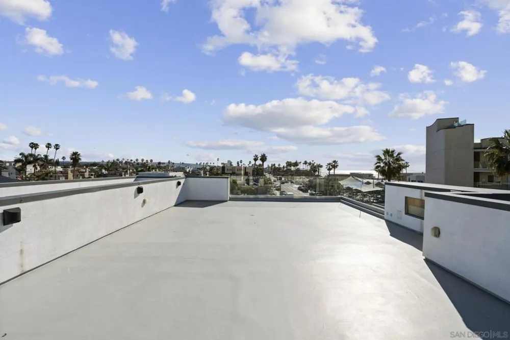 809 Seacoast Drive Imperial Beach, CA 91932