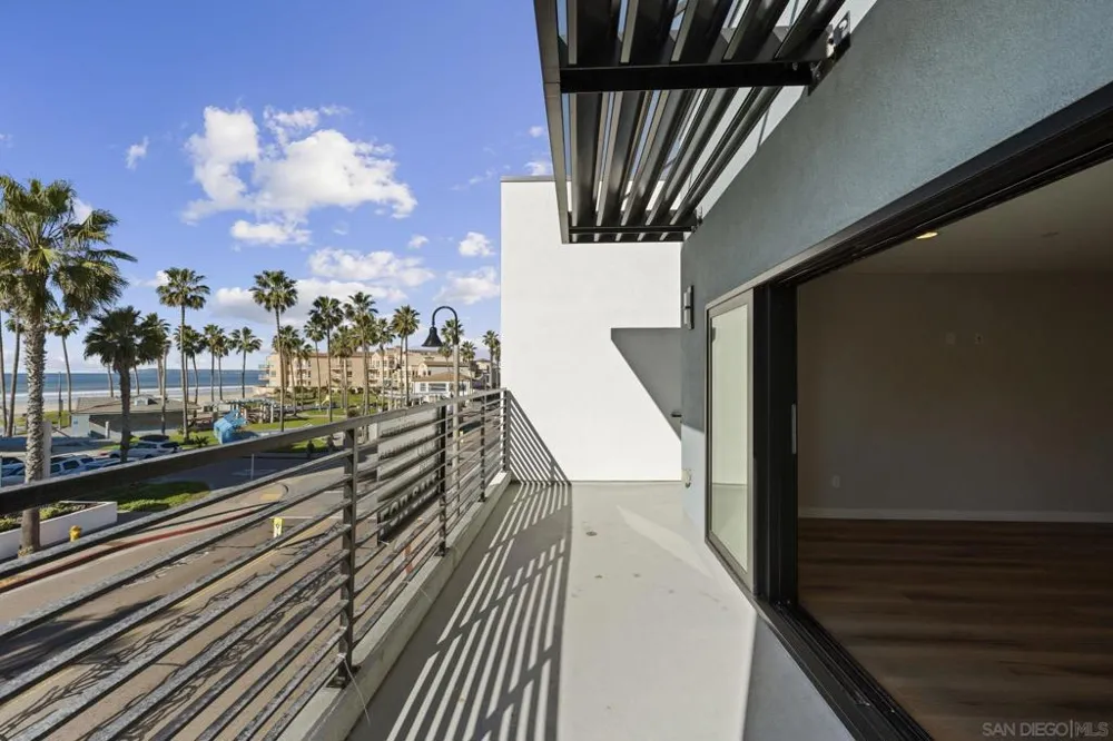 809 Seacoast Drive Imperial Beach, CA 91932
