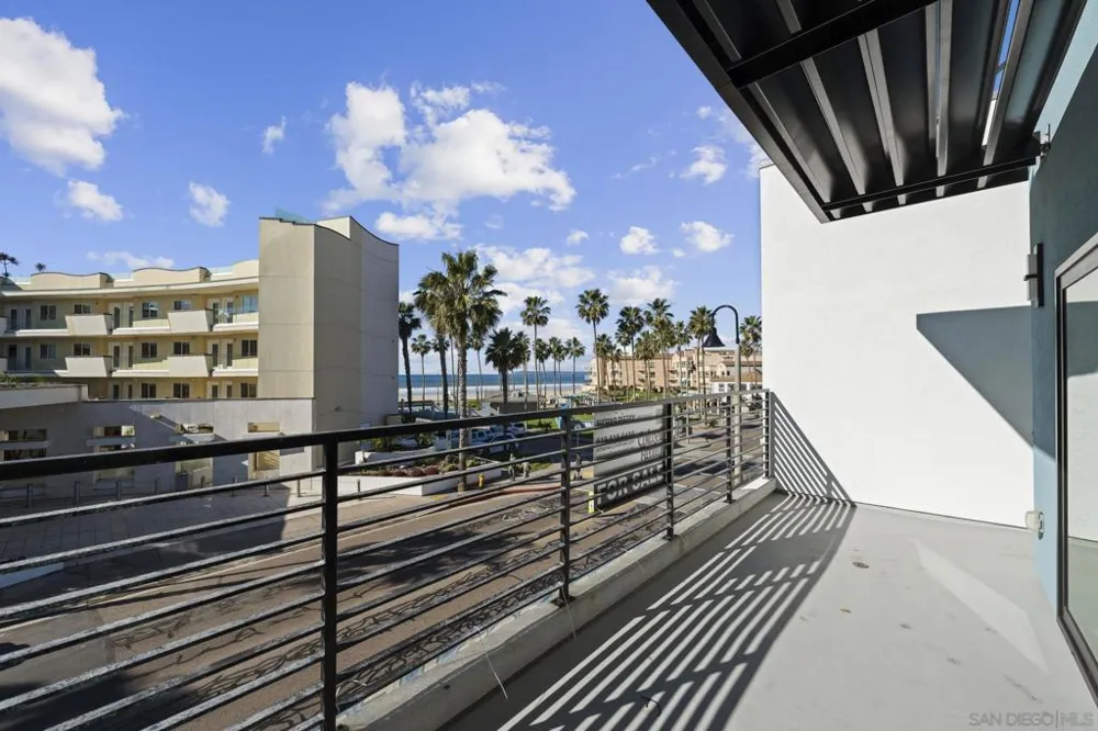 809 Seacoast Drive Imperial Beach, CA 91932