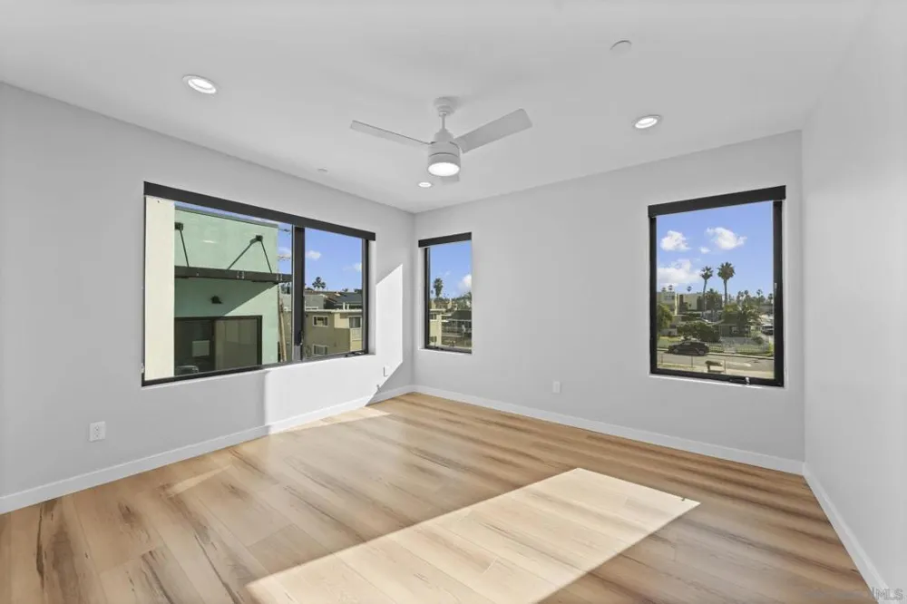 809 Seacoast Drive Imperial Beach, CA 91932
