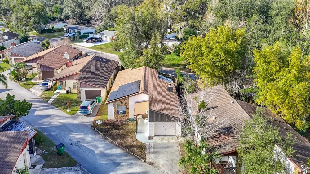 5937 FOREST LANE Zephyrhills, FL 33542