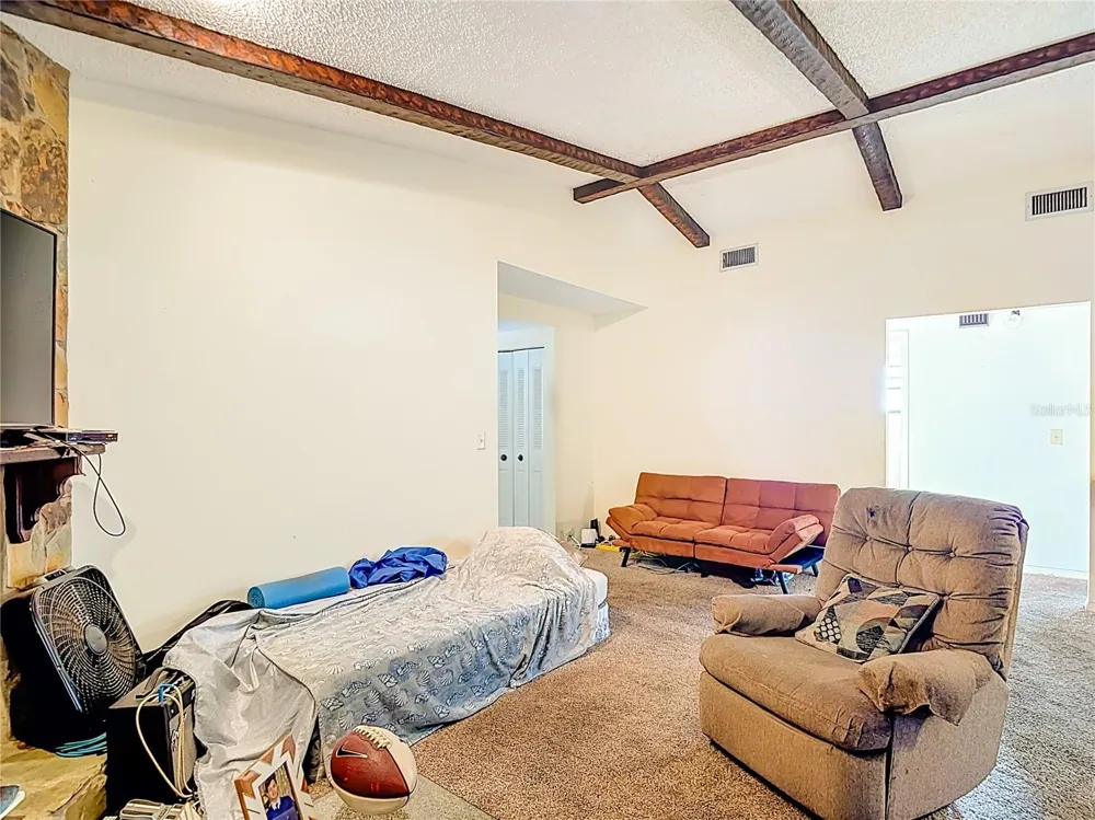 5937 FOREST LANE Zephyrhills, FL 33542