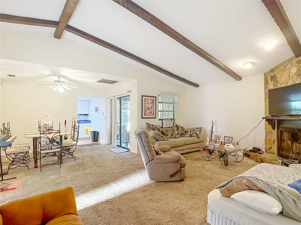 5937 FOREST LANE Zephyrhills, FL 33542