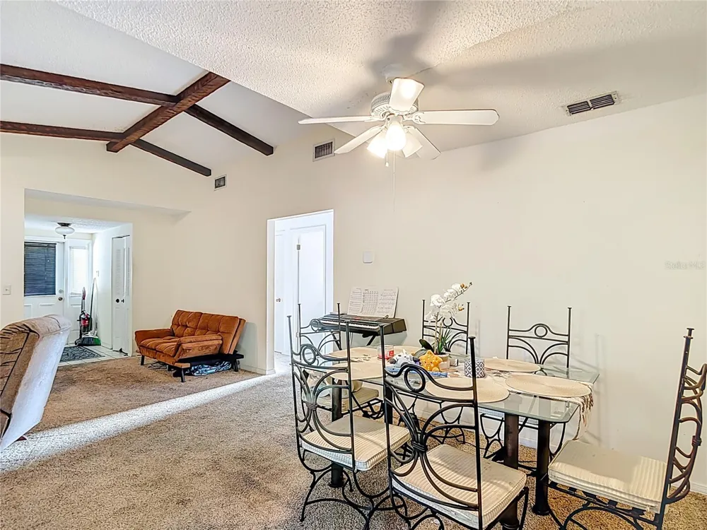 5937 FOREST LANE Zephyrhills, FL 33542