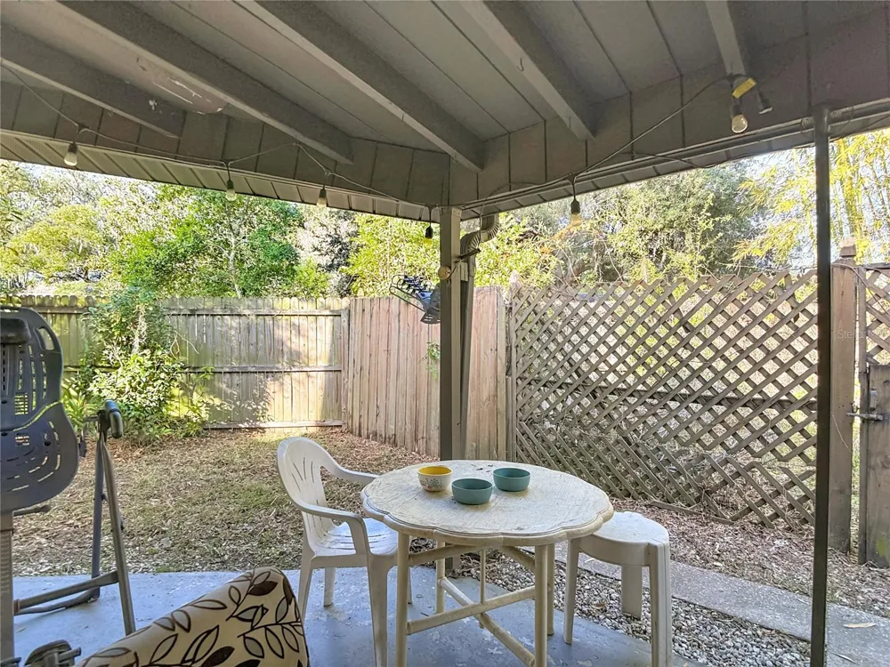 5937 FOREST LANE Zephyrhills, FL 33542