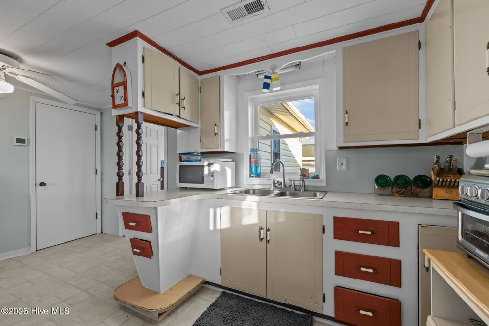 169 Lucille Lewis Drive Marshallberg, NC 28553