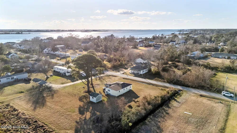 169 Lucille Lewis Drive Marshallberg, NC 28553